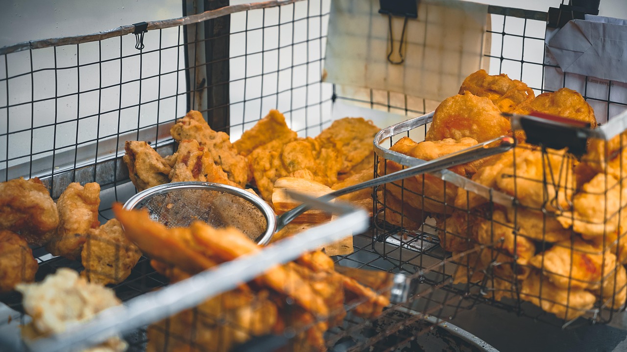 ayam geprek bensu siantar: kuliner khas yang menggugah selera